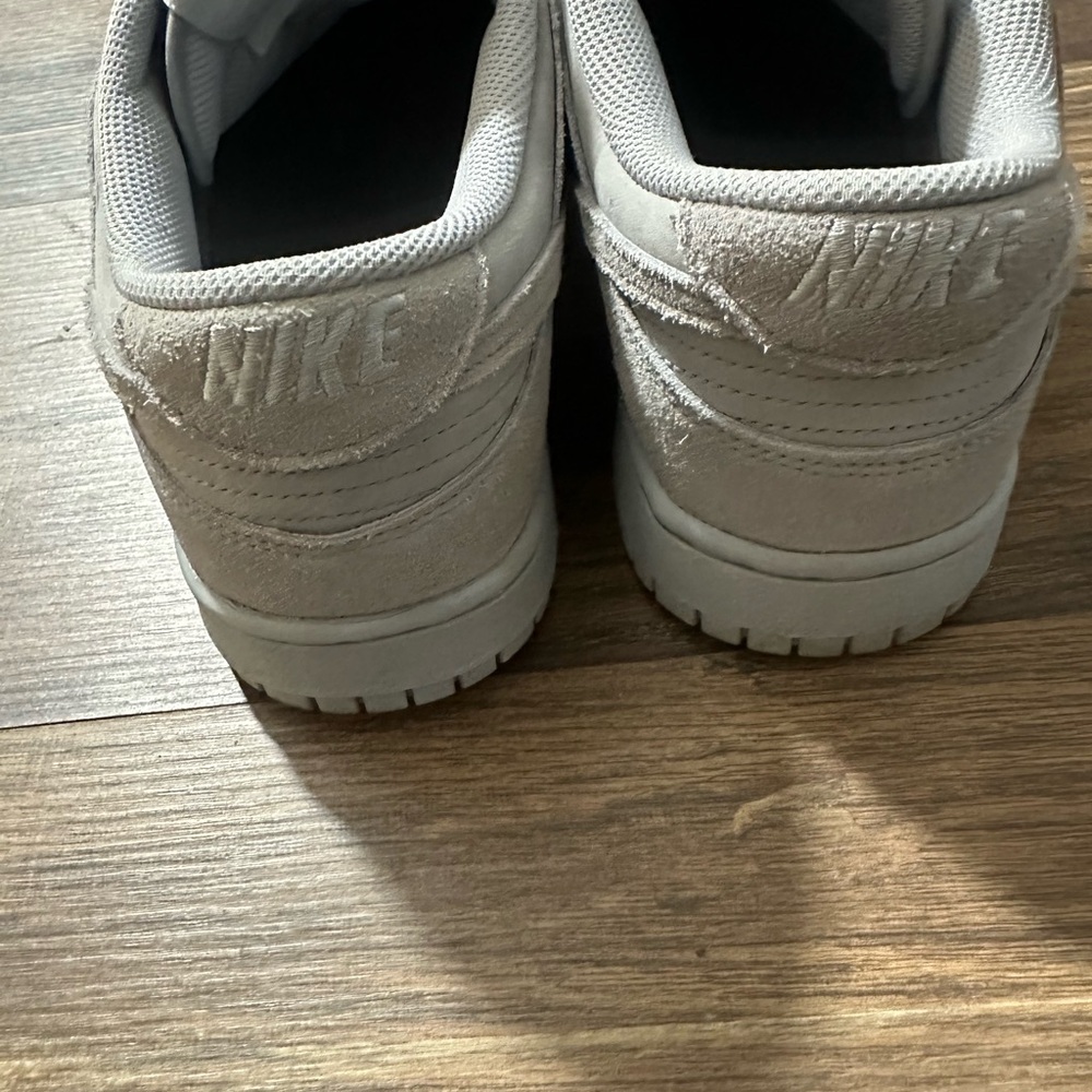 Nike Dunks Gray - image 9